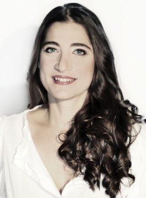 Nora Sourouzian Nora Sourouzian